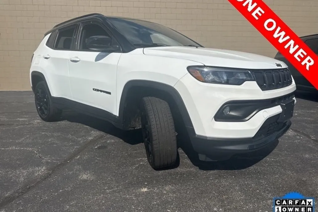 2022 Jeep Compass North Edition Latitude photo 1