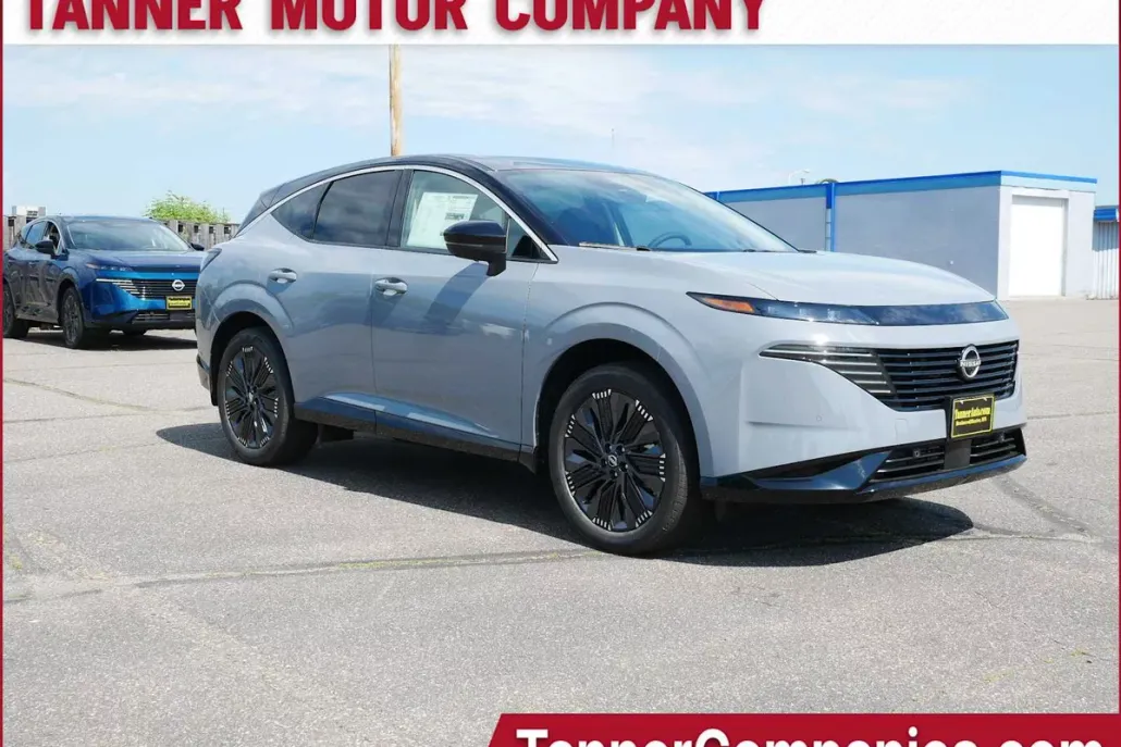 2025 Nissan Murano Platinum photo 1