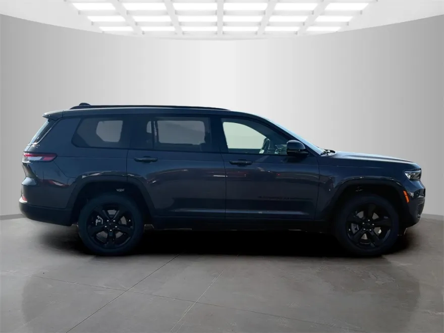 2025 Jeep Grand Cherokee Altitude X photo 1