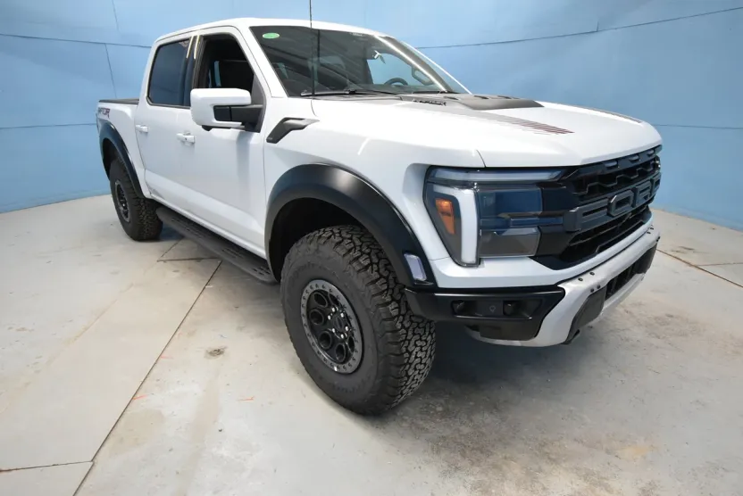2025 Ford F-150 Raptor photo 1