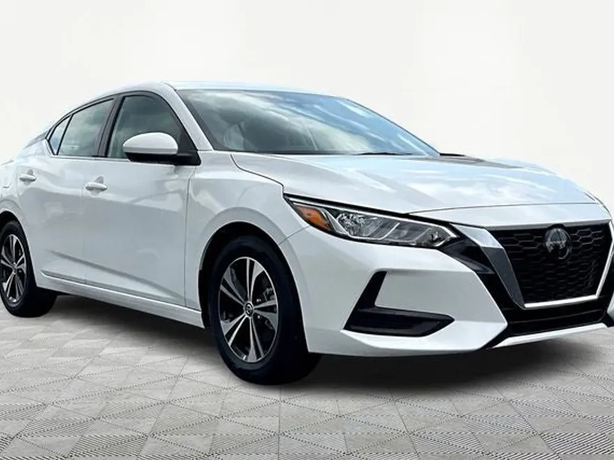 2022 Nissan Sentra SV photo 1