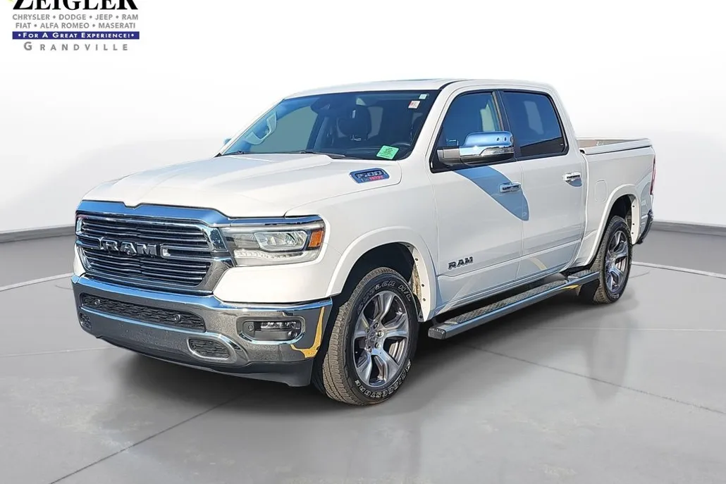 2022 Ram 1500 Laramie photo 1