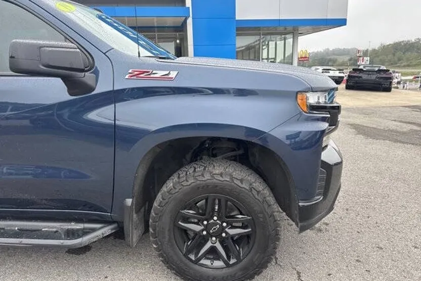 2019 Chevrolet Silverado 1500 LT Trail Boss photo 1