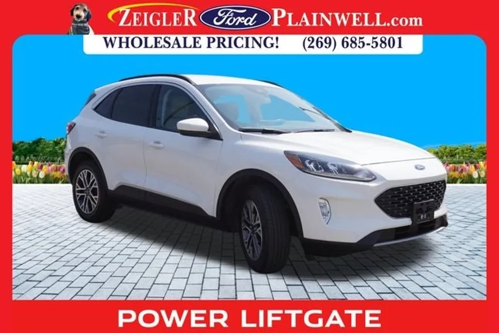 2021 Ford Escape SEL photo 1