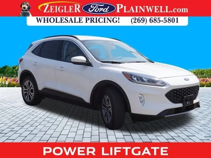 2021 Ford Escape SEL photo 1