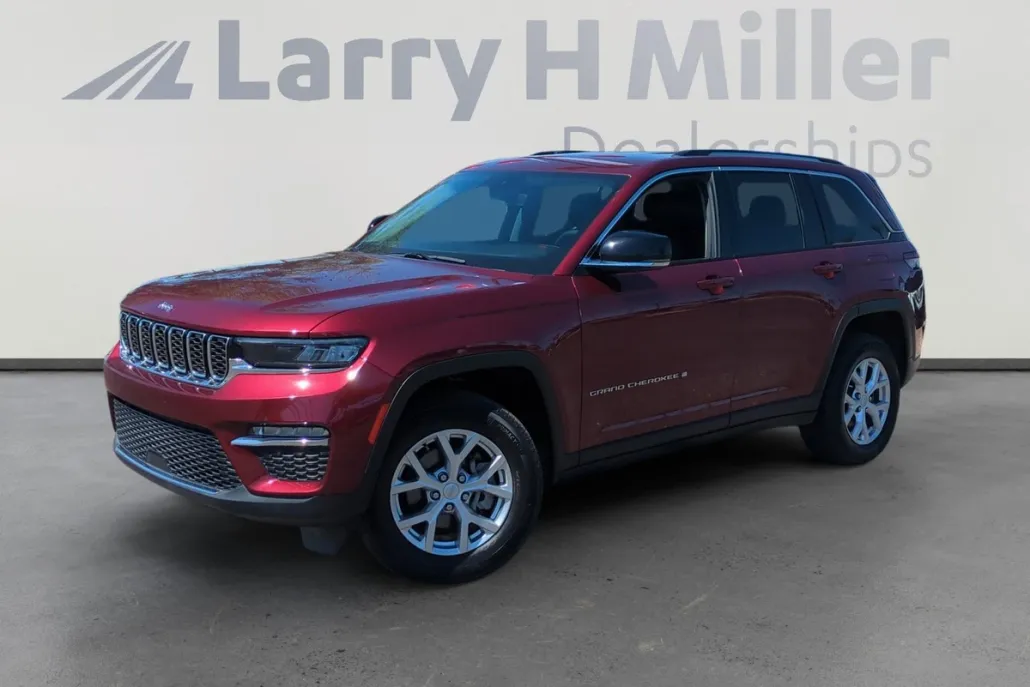 2023 Jeep Grand Cherokee Limited photo 1