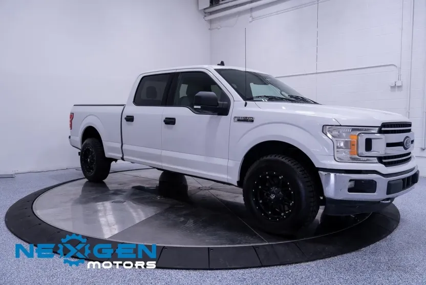 2019 Ford F-150 XLT photo 1