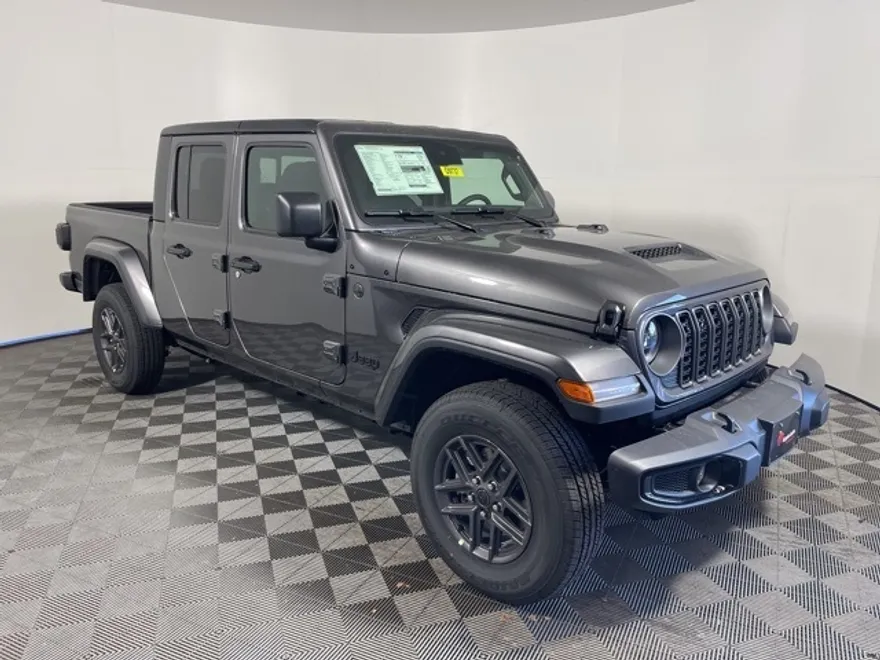 2025 Jeep Gladiator Sport S photo 1