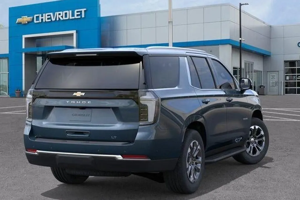 2025 Chevrolet Tahoe LT photo 1