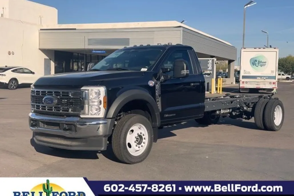 2024 Ford F-550 photo 1