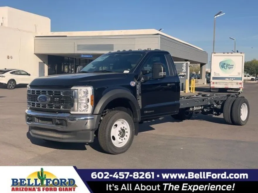 2024 Ford F-550 photo 1
