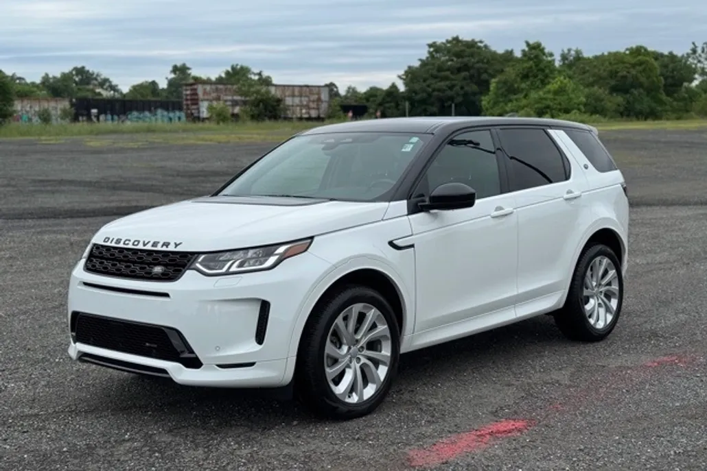 2022 Land Rover Discovery Sport S R-Dynamic photo 1