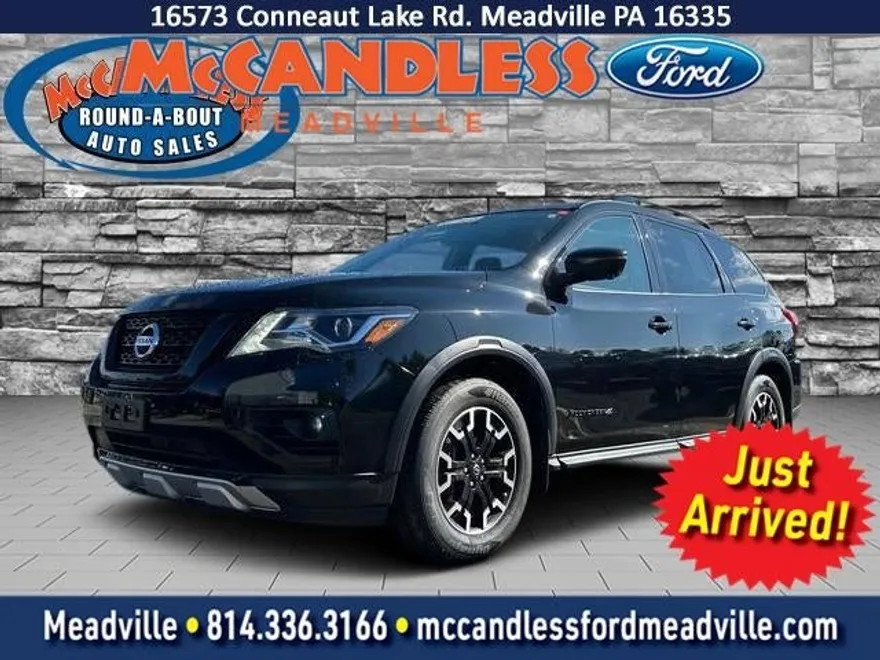 2020 Nissan Pathfinder SL photo 1
