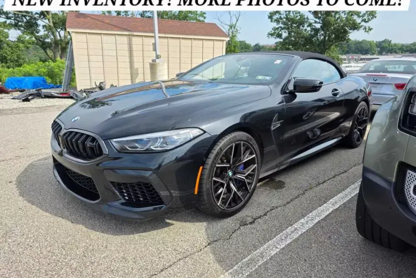 2022 Bmw M8 Competition Convertible photo 1
