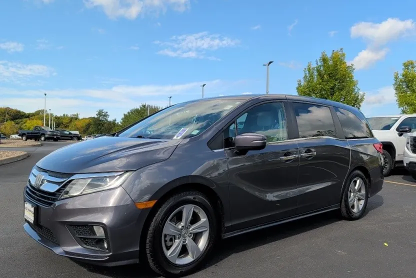 2019 Honda Odyssey EX-L photo 1