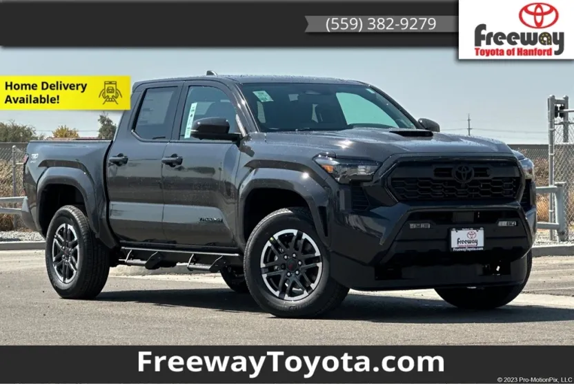 2025 Toyota Tacoma TRD Sport Double Cab photo 1
