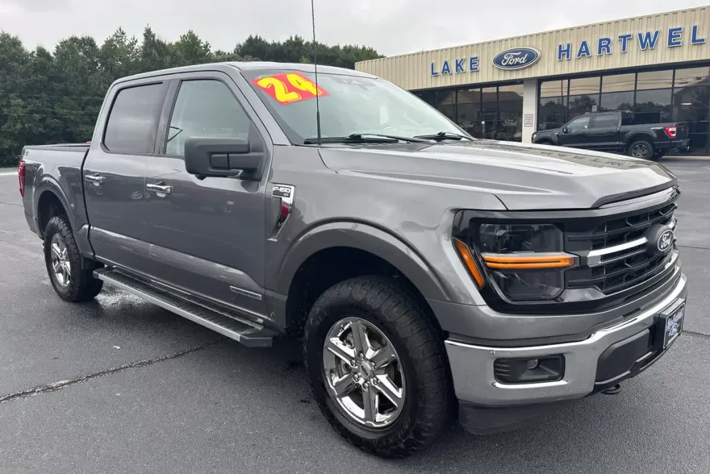 2024 Ford F-150 XLT photo 1
