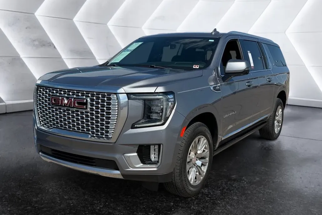 2022 Gmc Yukon XL Denali photo 1