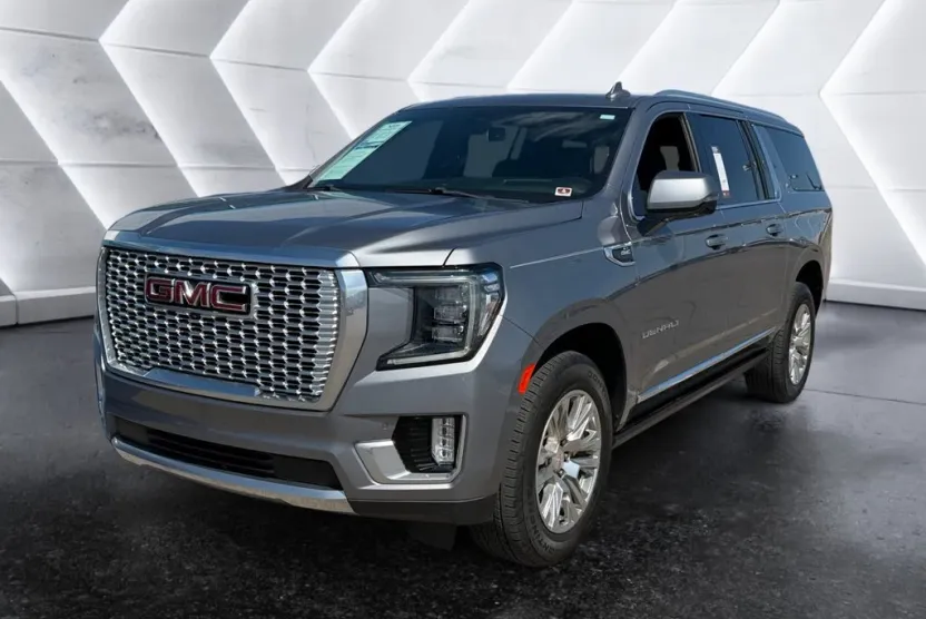 2022 Gmc Yukon XL Denali photo 1