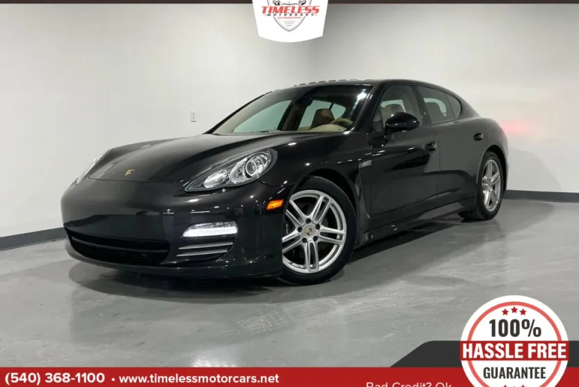 2012 Porsche Panamera Base photo 1