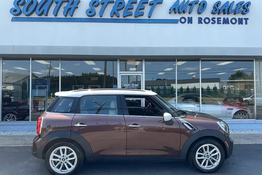 2015 Mini Countryman S photo 1