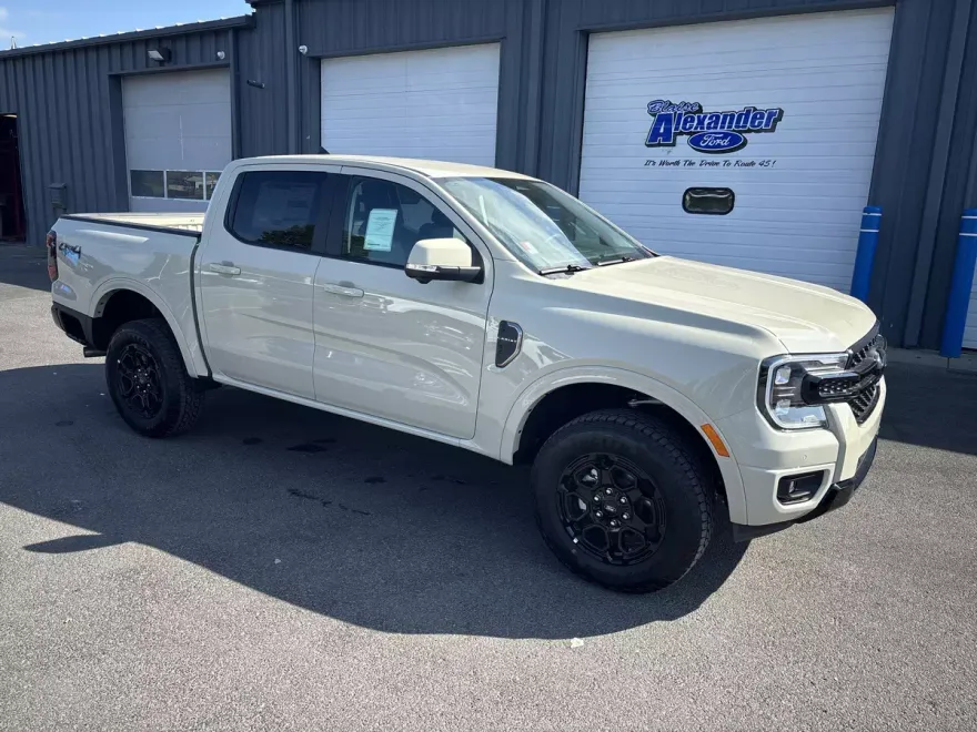 2025 Ford Ranger Lariat photo 1