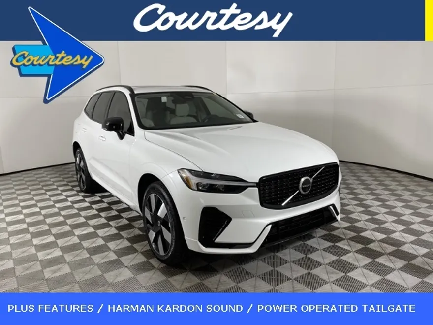 2024 Volvo XC60 Recharge T8 Plus photo 1