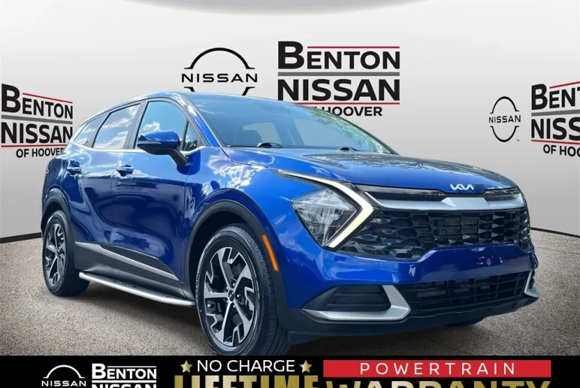 2023 Kia Sportage EX photo 1