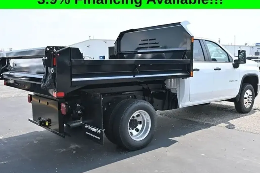 2025 Chevrolet Silverado 3500HD Work Truck photo 1