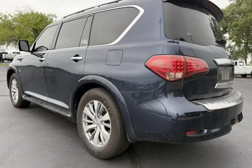 2016 Infiniti QX80 Base photo 1
