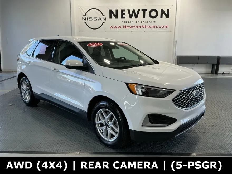 2024 Ford Edge SEL photo 1