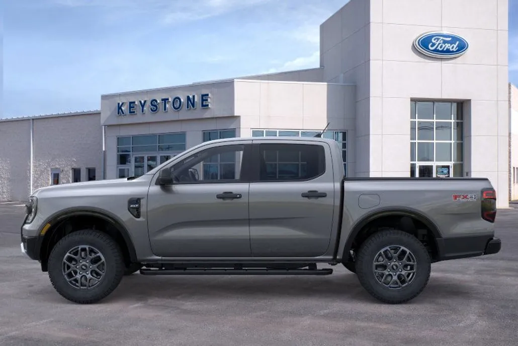 2025 Ford Ranger XLT photo 1