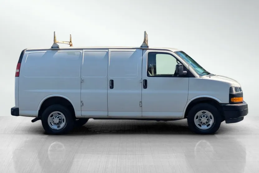 2018 Chevrolet Express 2500 Work Van photo 1