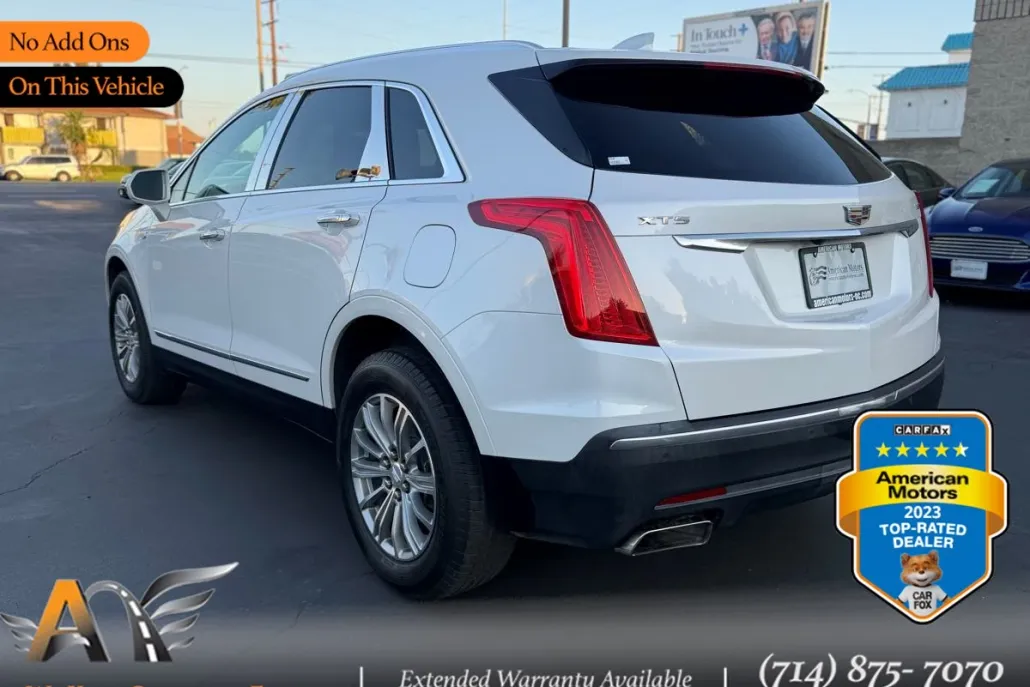2017 Cadillac XT5 Luxury photo 1