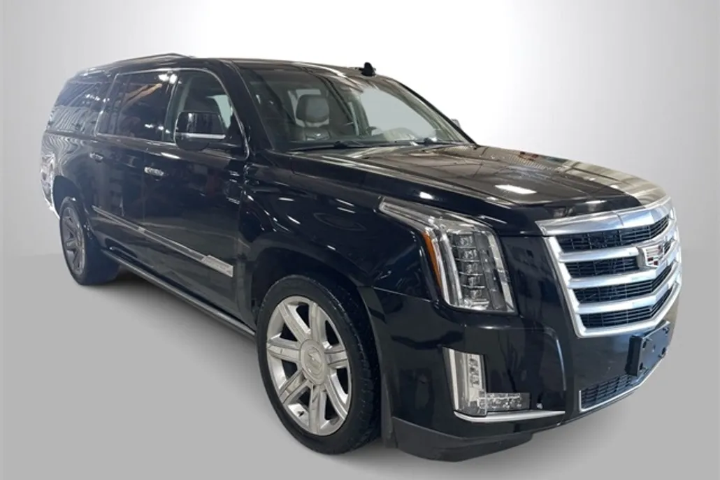2017 Cadillac Escalade ESV Premium Luxury photo 1
