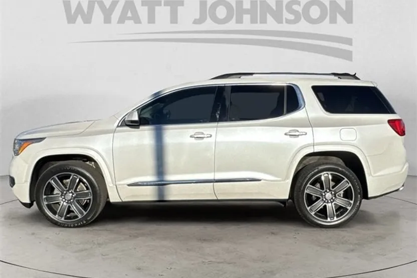 2018 Gmc Acadia Denali photo 1