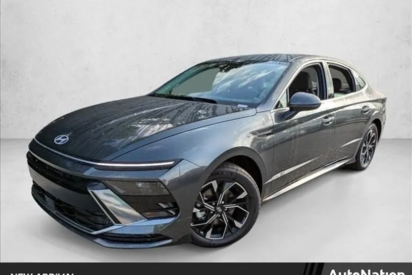2024 Hyundai Sonata SEL photo 1