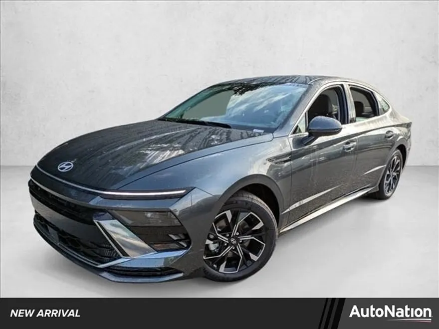 2024 Hyundai Sonata SEL photo 1