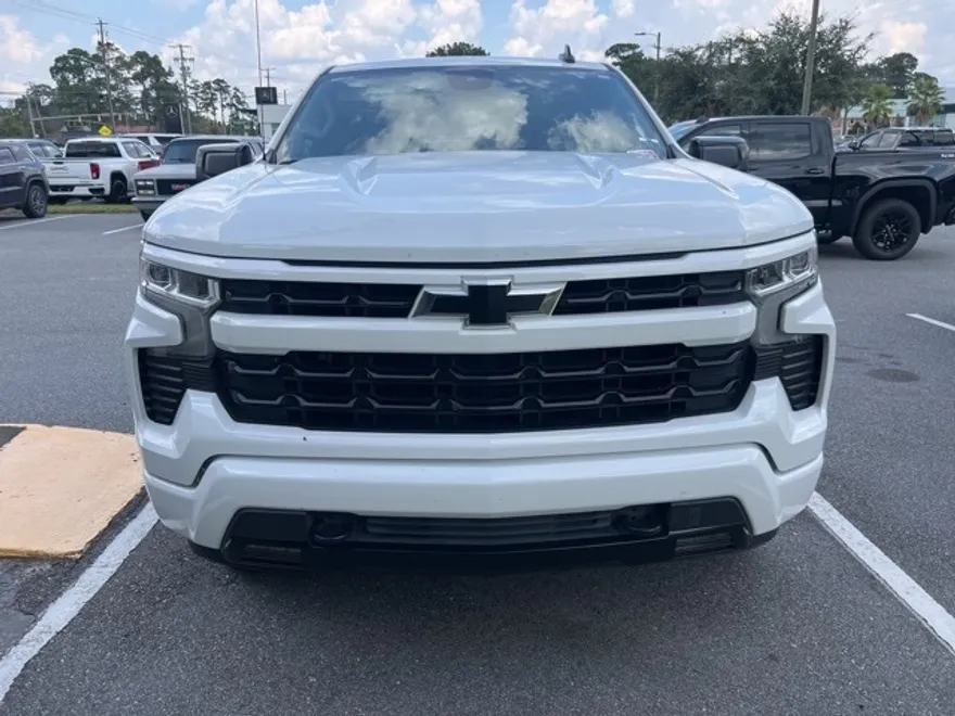 2023 Chevrolet Silverado 1500 RST photo 1
