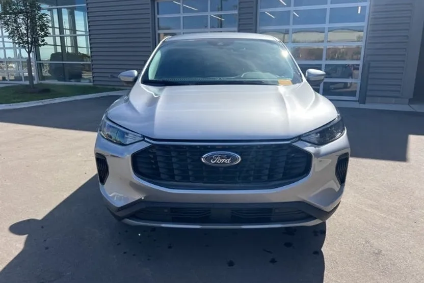 2023 Ford Escape Active photo 1