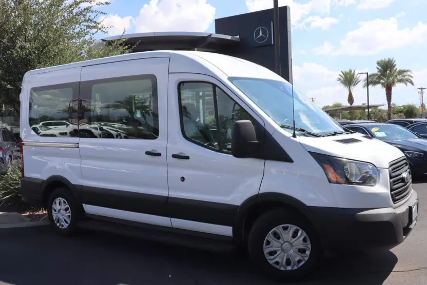 2019 Ford Transit XL photo 1