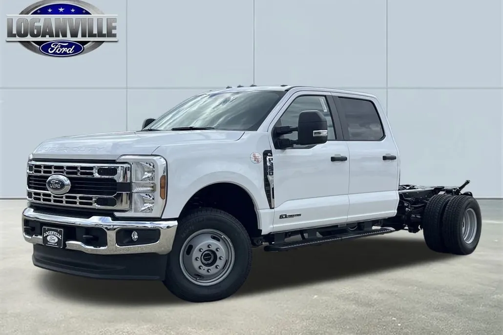 2026 Ford F-350 photo 1