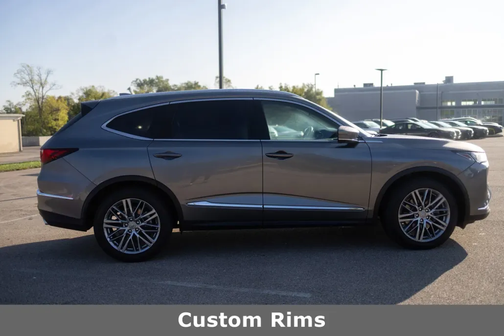 2023 Acura MDX SH-AWD Advance photo 1