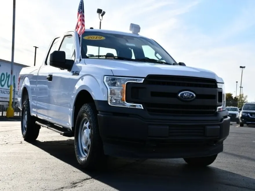 2019 Ford F-150 XL photo 1