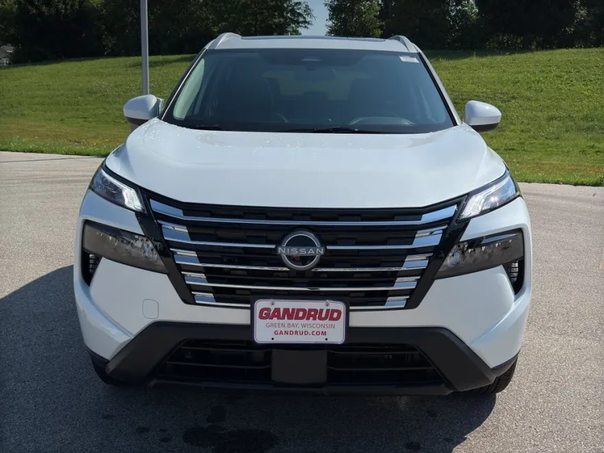 2026 Nissan Rogue AWD SV photo 1