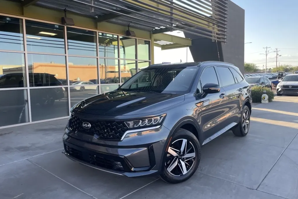 2021 Kia Sorento EX photo 1