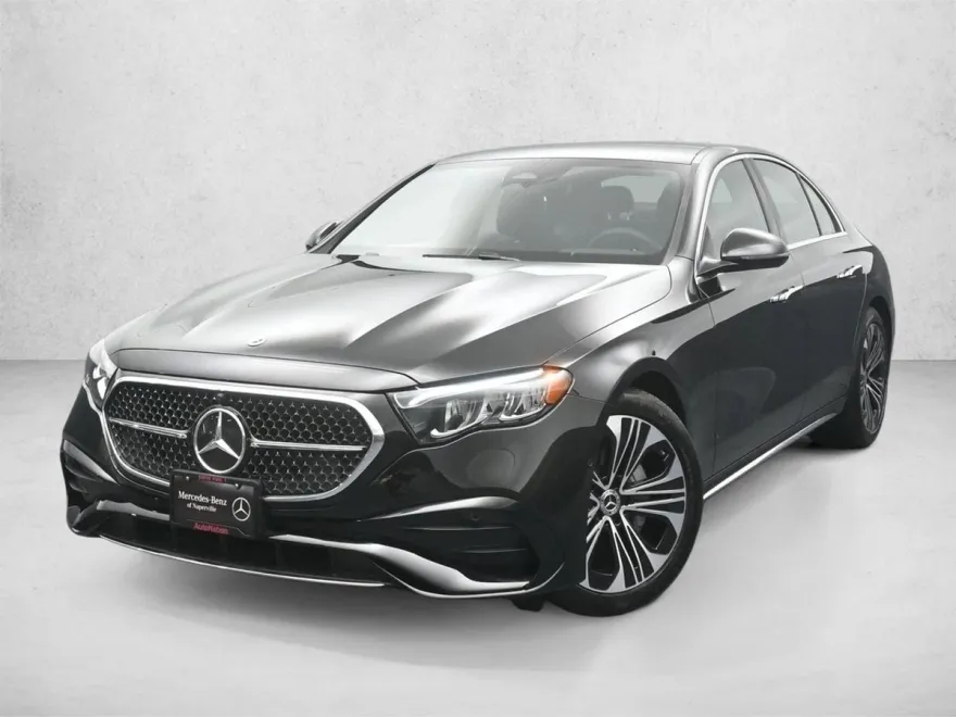 2025 Mercedes Benz E 350 4MATIC photo 1
