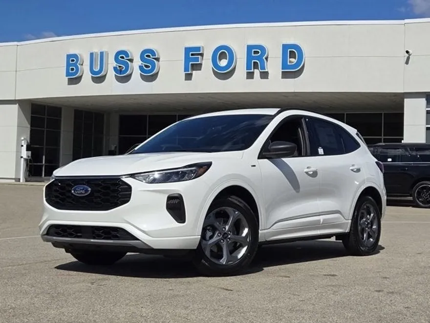 2024 Ford Escape ST-Line photo 1