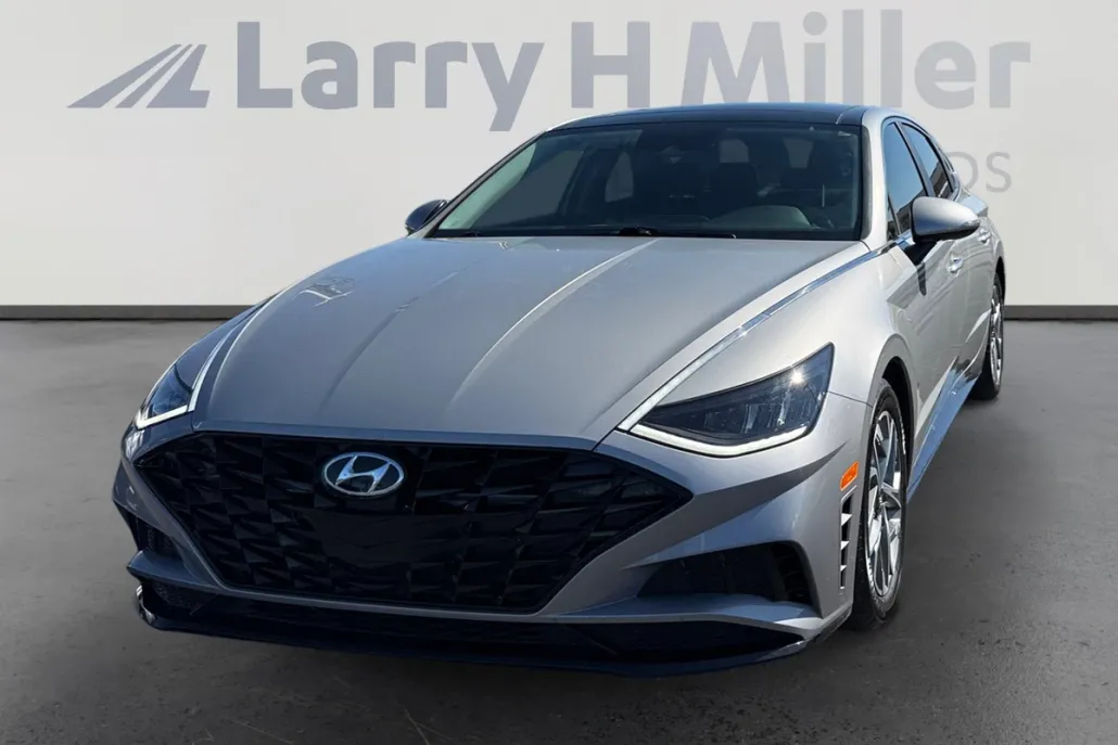 2023 Hyundai Sonata SEL photo 1