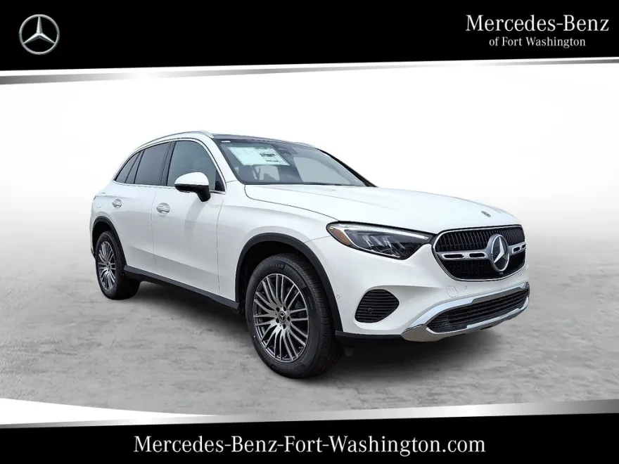 2025 Mercedes Benz GLC 300 4MATIC photo 1